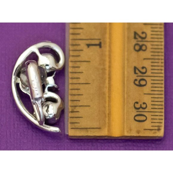 Vintage Broken Heart Pink Rhinestones Silver Tone Clip On Earrings by Coro - Q39 - Picture 3 of 3